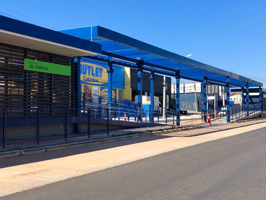 Novas estações do BRT trazem ares de modernidade à paisagem urbana