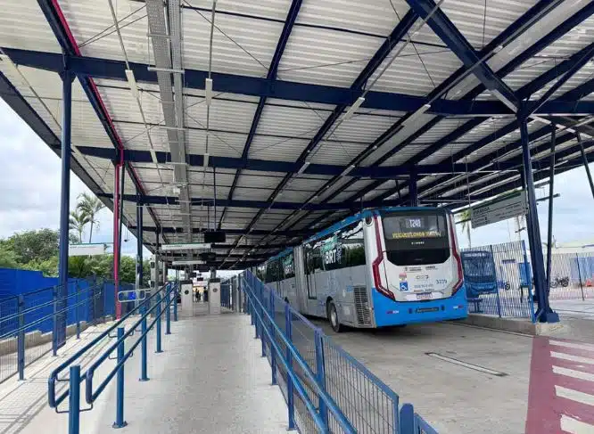 Usuários avaliam o eixo Leste-Oeste do BRT